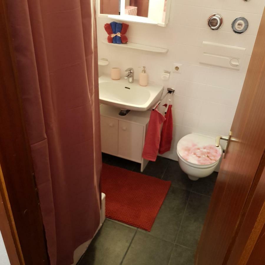Apartment Kornwestheim Bagian luar foto